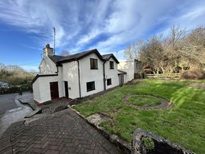 Photo 4- click for photo gallery